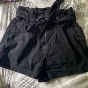 American eagle mom shorts size 2